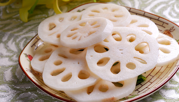 Lotus root slices