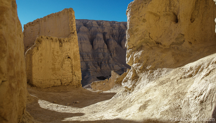 Guge-Kingdom-Ruins-15