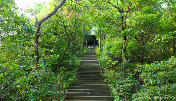 Baiyun-Mountain2