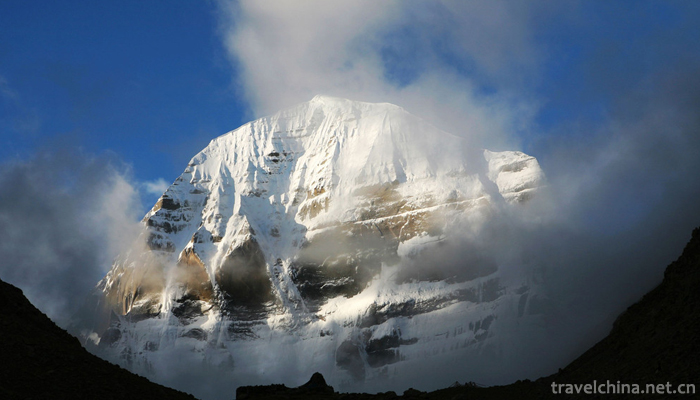 Kangrinboqe-Mount-Kailash-1