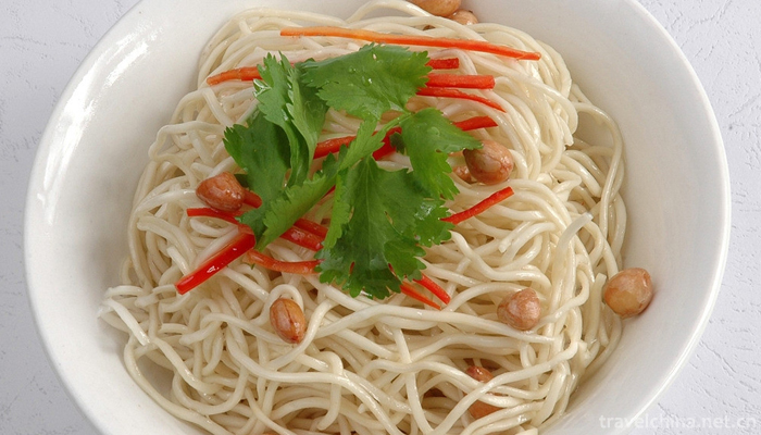Cold-Noodles-with-Sesame-Sauce-4