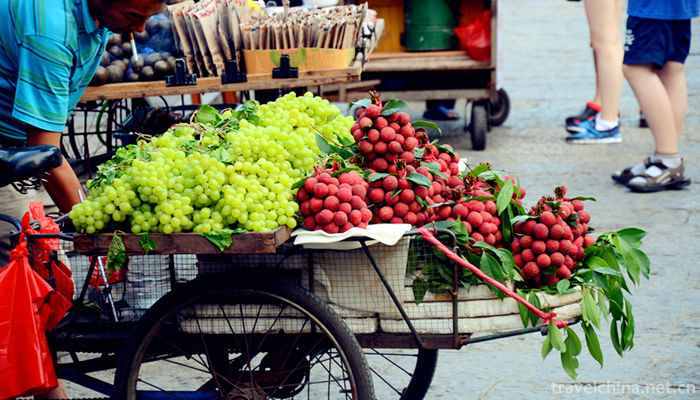 yangshuo-west-street-3