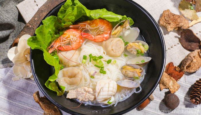 Seafood-Noodles7