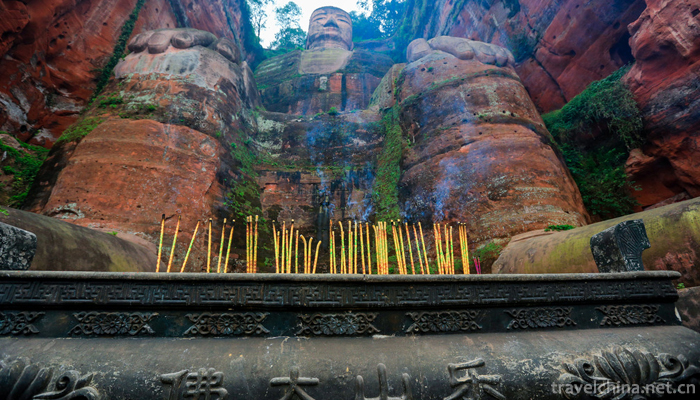 Leshan-Giant-Buddha-9