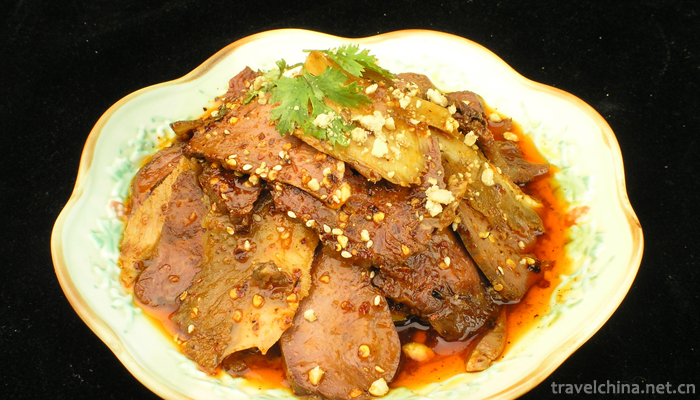 Sliced-beef-and-ox-organs-in-chili-sauce-13