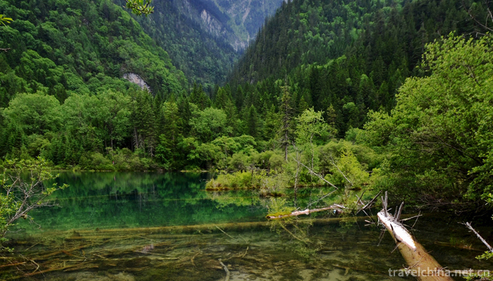 Jiuzhaigou-Valley-3