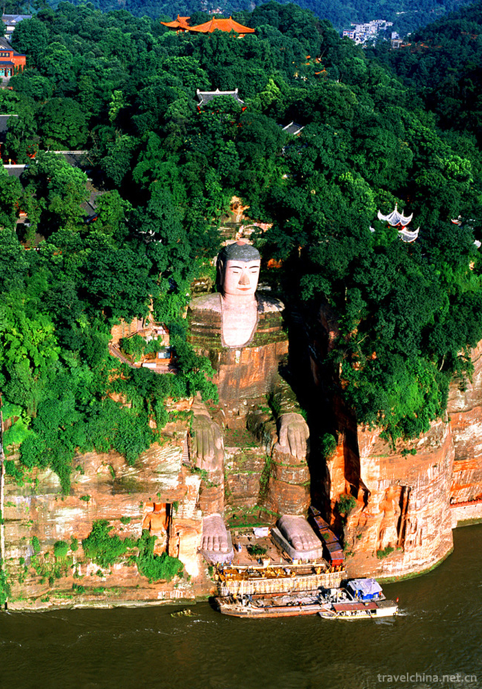 Leshan-Giant-Buddha-6