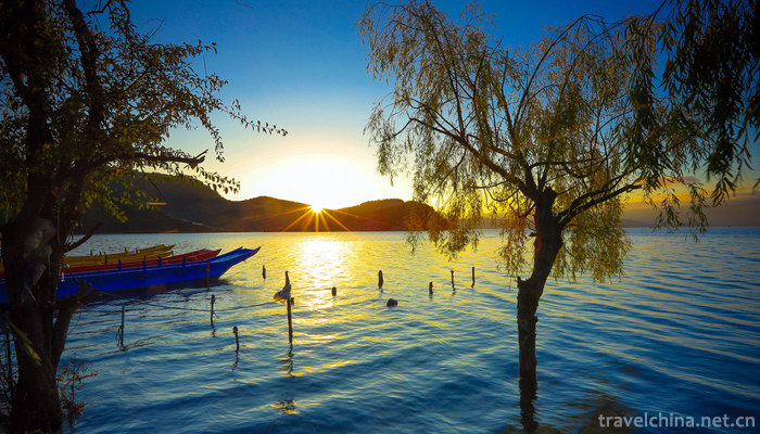 Lugu-Lake-7
