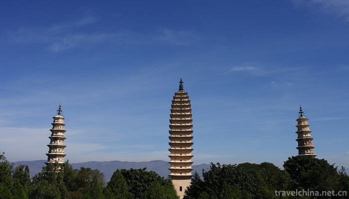 The-Chongsheng-Temple-And-The-Three-Pagoda-2