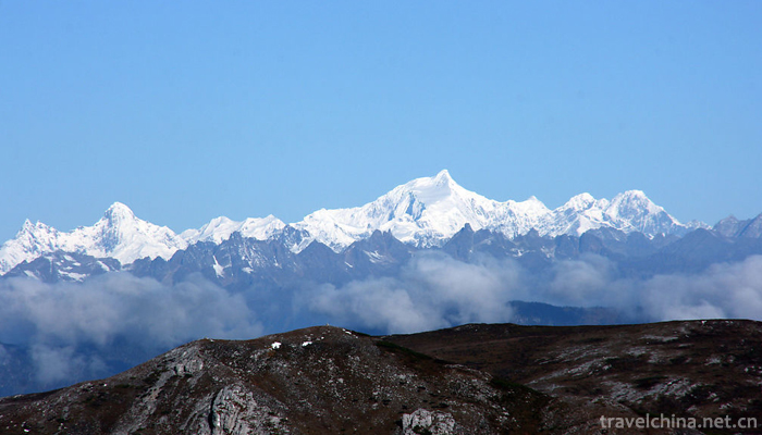 Shika-Snow-Mountain-1