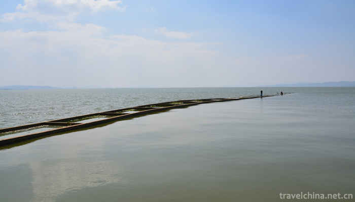 Dianchi-Lake-13