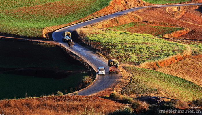 Dongchuan-Red-Land-Scenic-Area-19