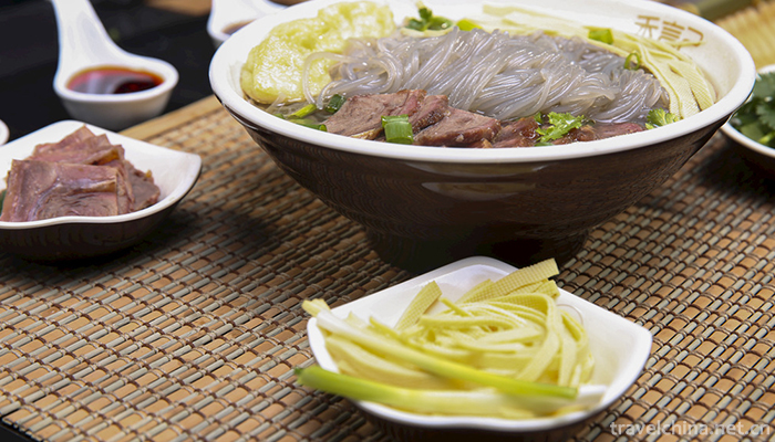 Duck-blood-soup-with-vermicelli-6