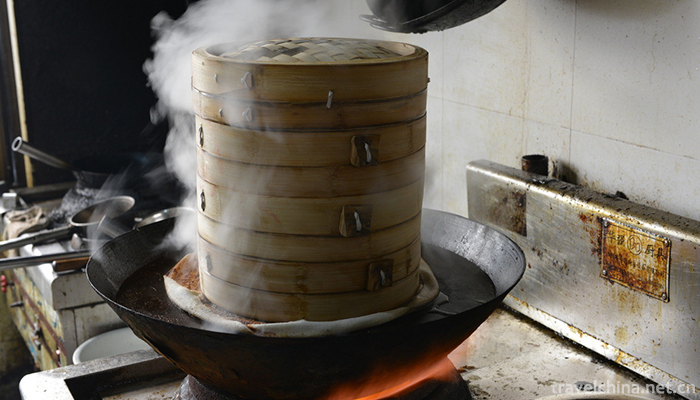 Crab-Dumplings-in-Soup-8