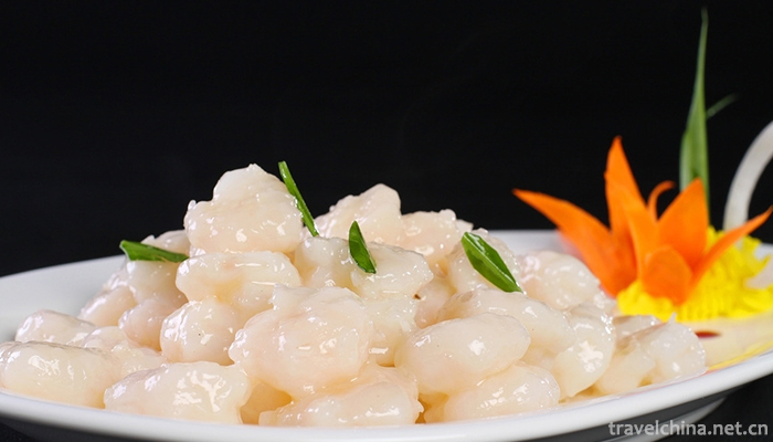 Stir-fried-Shrimps-with-Longjing-Tea-Leaves-1