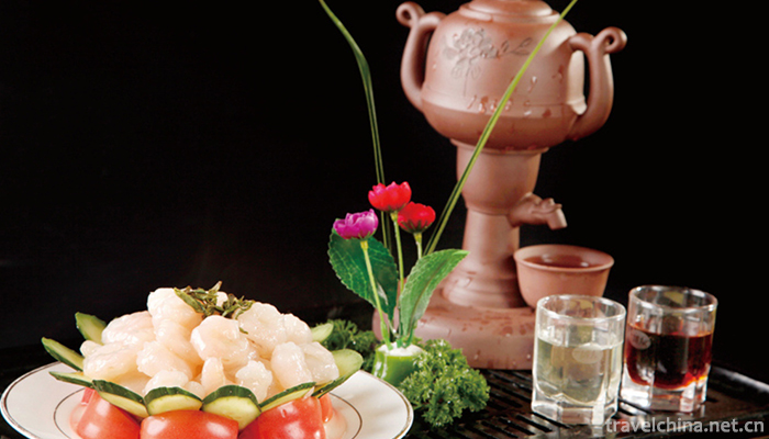 Stir-fried-Shrimps-with-Longjing-Tea-Leaves-8