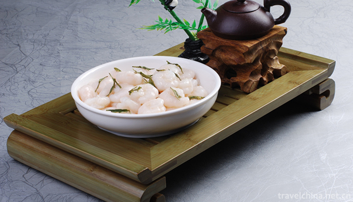 Stir-fried-Shrimps-with-Longjing-Tea-Leaves-10