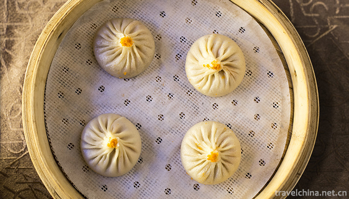 Crab-Dumplings-in-Soup-1