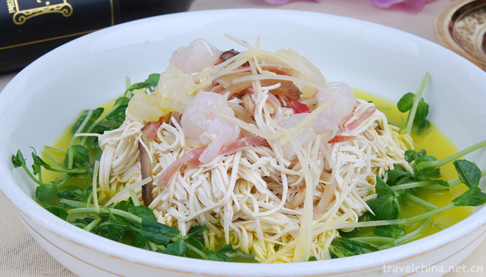 Braised-Shredded-Chicken-with-Ham-and-Dried-Tofu-6
