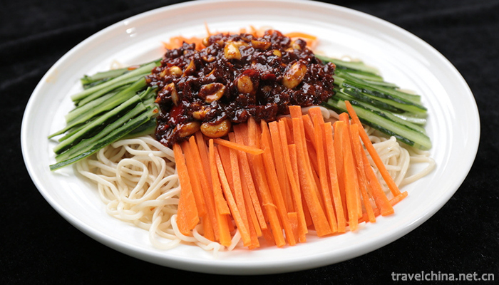 Noodles-with-Soy-Bean-Paste,Beijing-Style-1