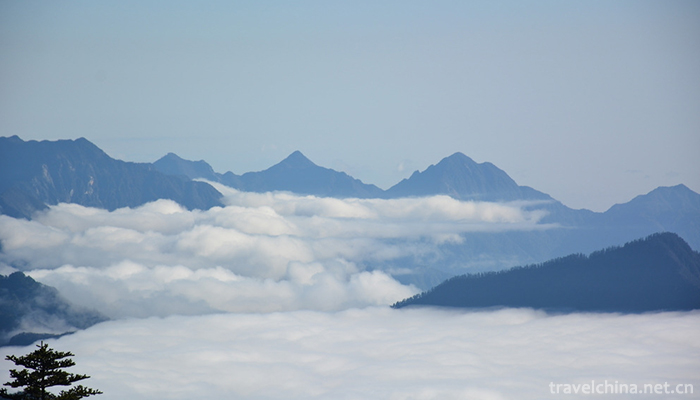 Xiling-snow-mountain-2