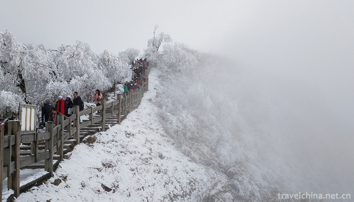 Xiling-snow-mountain-9