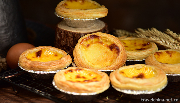 Portuguese-style-egg-tarts-5