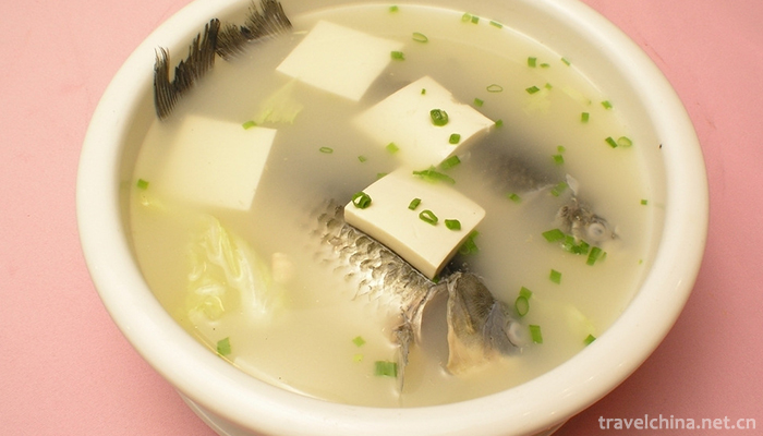 Crucian-carp-tofu-soup-7