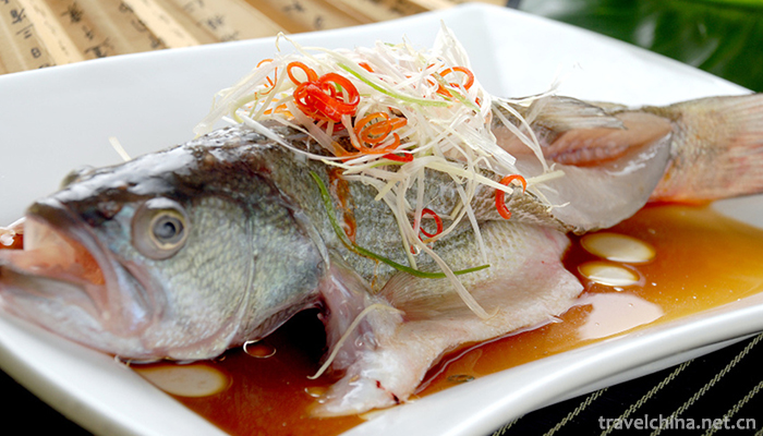 Steamed-perch-with-scallion-and-black-beans-8