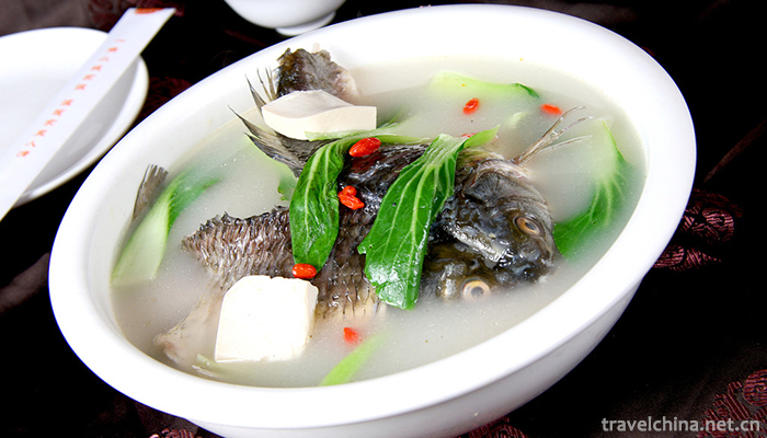 Crucian-carp-tofu-soup-9