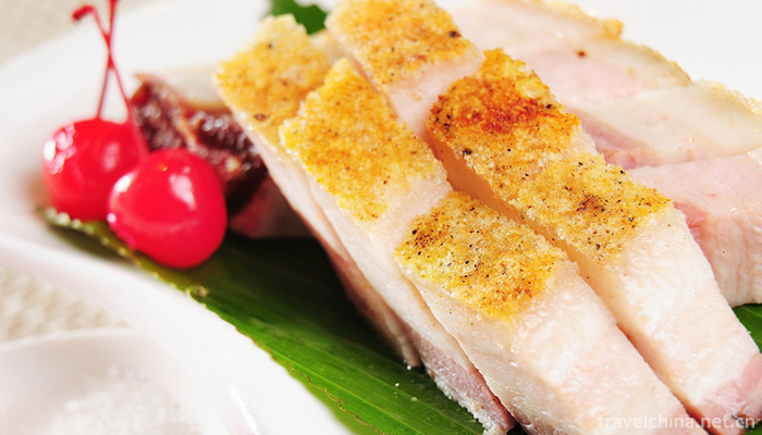 Cantonese-crispy-fried-pork-4