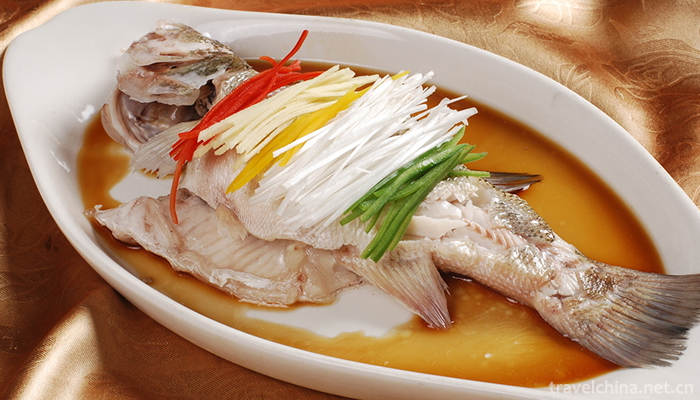 Steamed-perch-with-scallion-and-black-beans-3