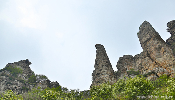 Baishishan-Scenic-Area,-Baoding-City,-Hebei-Province-9