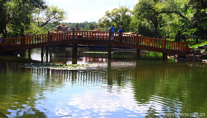 Chengde-Summer-Resort-and-its-surrounding-Temple-scenic-spot-20
