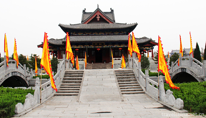 Hongtong-Dahuaishu-Ancestor-Memorial-Garden-12
