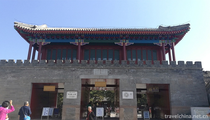 Chengde-Summer-Resort-and-its-surrounding-Temple-scenic-spot-22