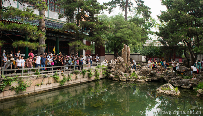Chengde-Summer-Resort-and-its-surrounding-Temple-scenic-spot-19