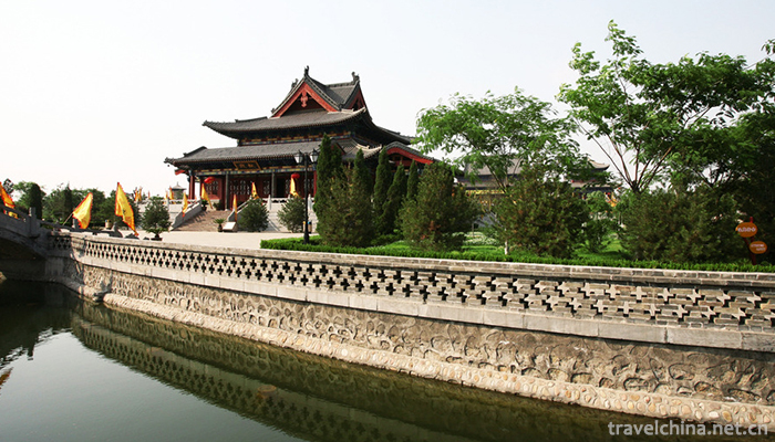 Hongtong-Dahuaishu-Ancestor-Memorial-Garden-10