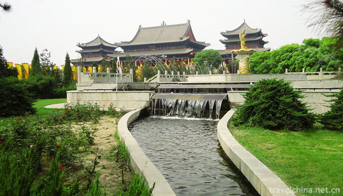 Hongtong-Dahuaishu-Ancestor-Memorial-Garden-8
