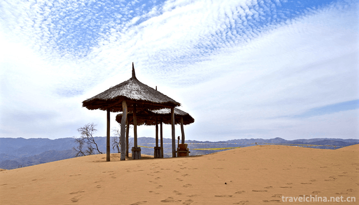 Xiangsha-Bay-Scenic-Spot-in-Dalat-Banner,-Ordos-2