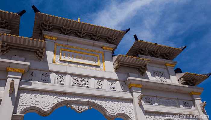 Genghis-khan-mausoleum-tourist-area-9