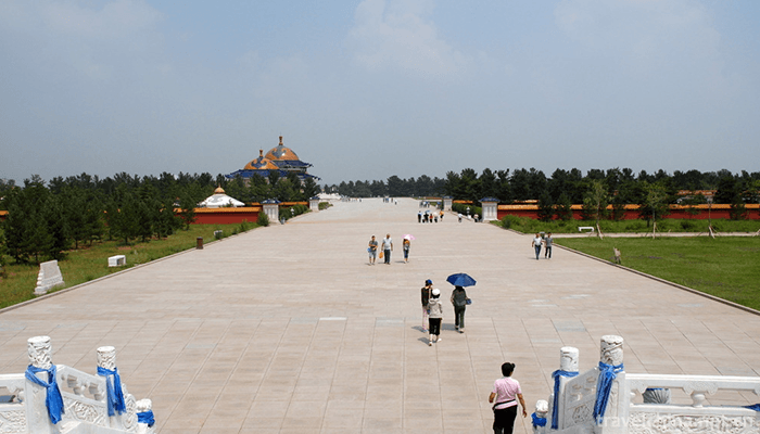 Genghis-khan-mausoleum-tourist-area-1