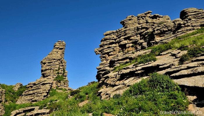 Ashatu-Stonehenge-Tourist-Area-5
