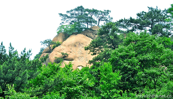 Mount-QianÃ¯Â¼Å’Qianshan-Mountain-6