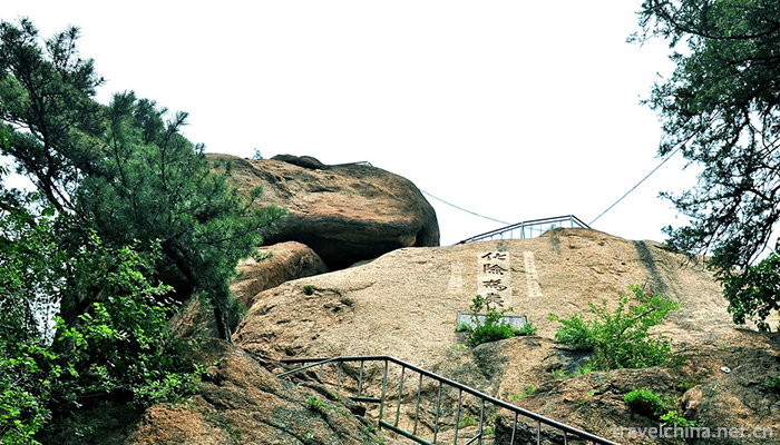 Mount-QianÃ¯Â¼Å’Qianshan-Mountain-7