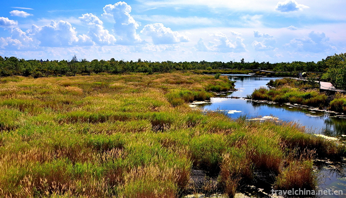 Jingpo-Lake-13