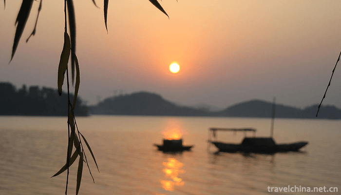 Tianmu-Lake-12