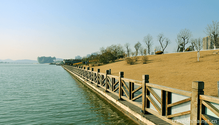 Yunlong-Lake-1