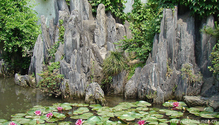 The-classical-gardens-of-Suzhou-22