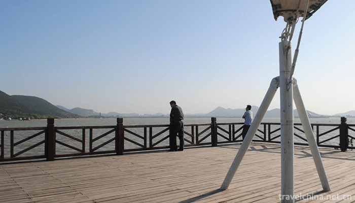 Yunlong-Lake-4